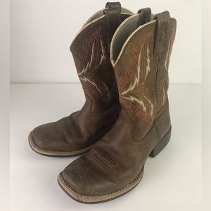 Ariat kids boots size 13